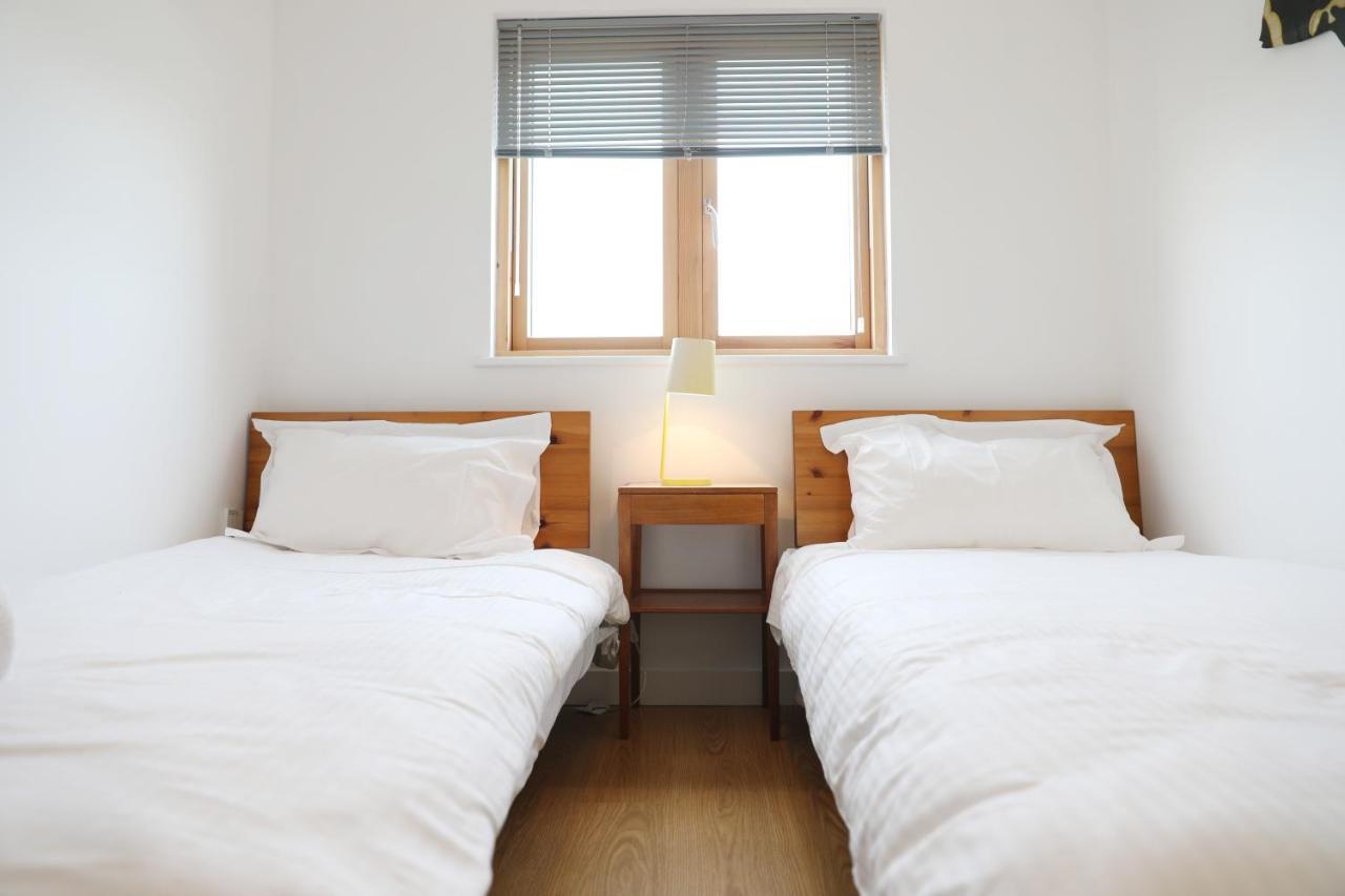 Northlight, Port Isaac Bay Holidays מראה חיצוני תמונה